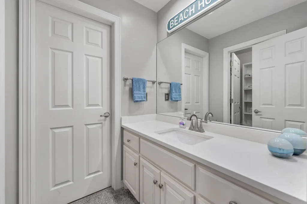1501 N Castle Rock Wichita KS 67230