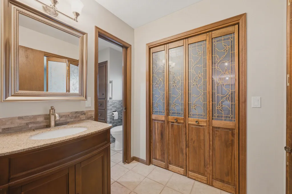 8329 E Huntington Street Wichita KS 67206