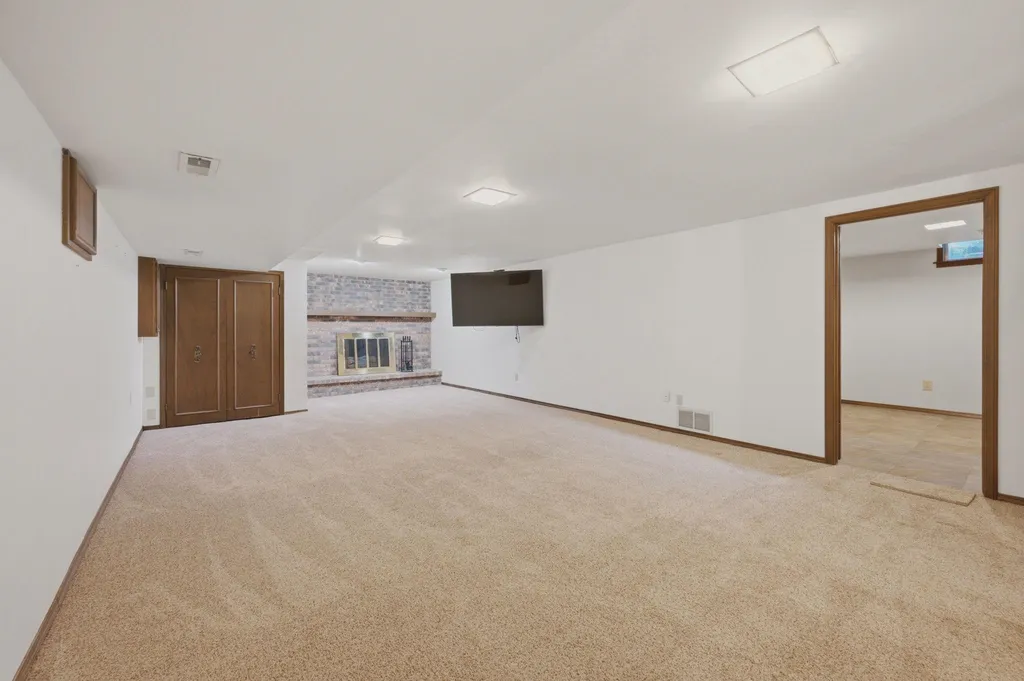 8329 E Huntington Street Wichita KS 67206