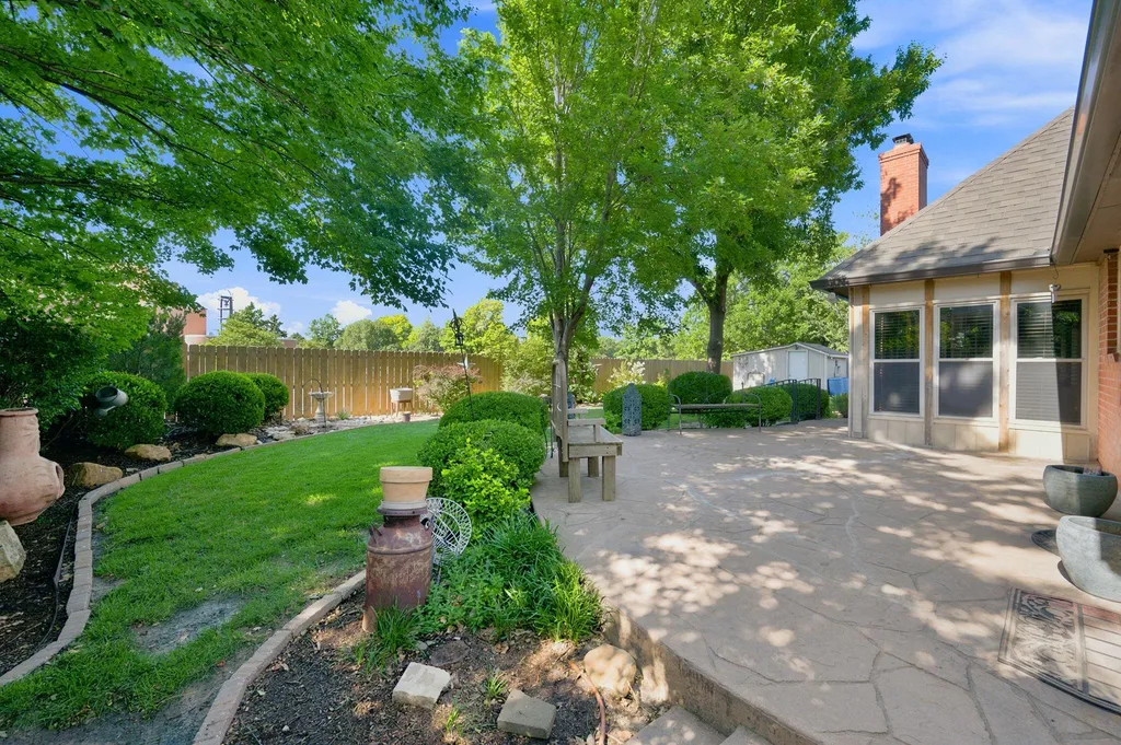 8329 E Huntington Street Wichita KS 67206