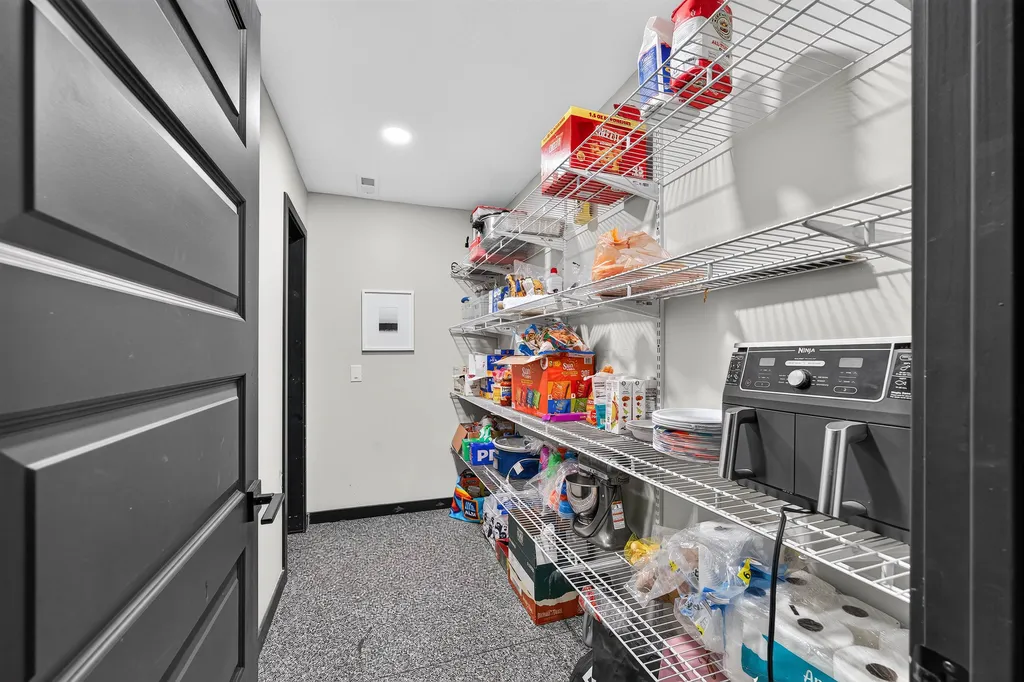 10730 E 103rd Street S Mulvane KS 67110