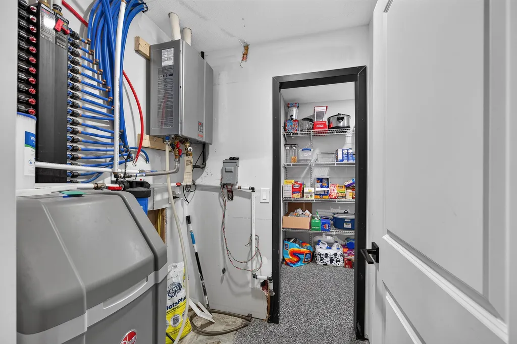 10730 E 103rd Street S Mulvane KS 67110