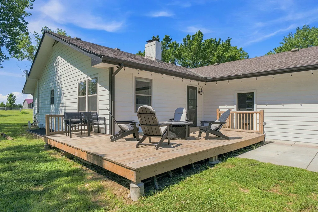 5898 SW 47th Street El Dorado KS 67042