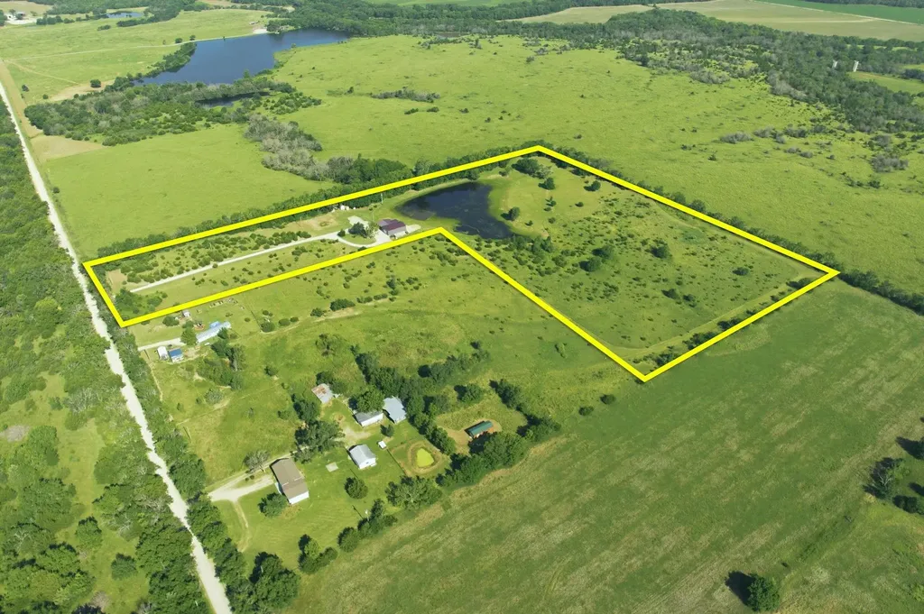 3476 SW 90th Street Augusta KS 67010