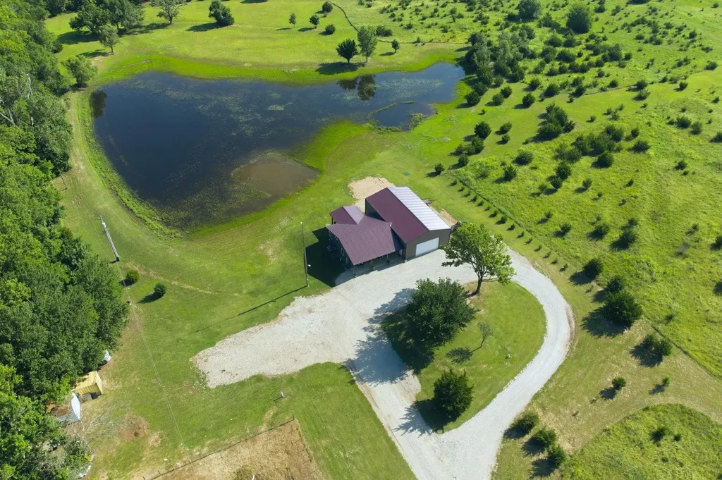 3476 SW 90th Street Augusta KS 67010