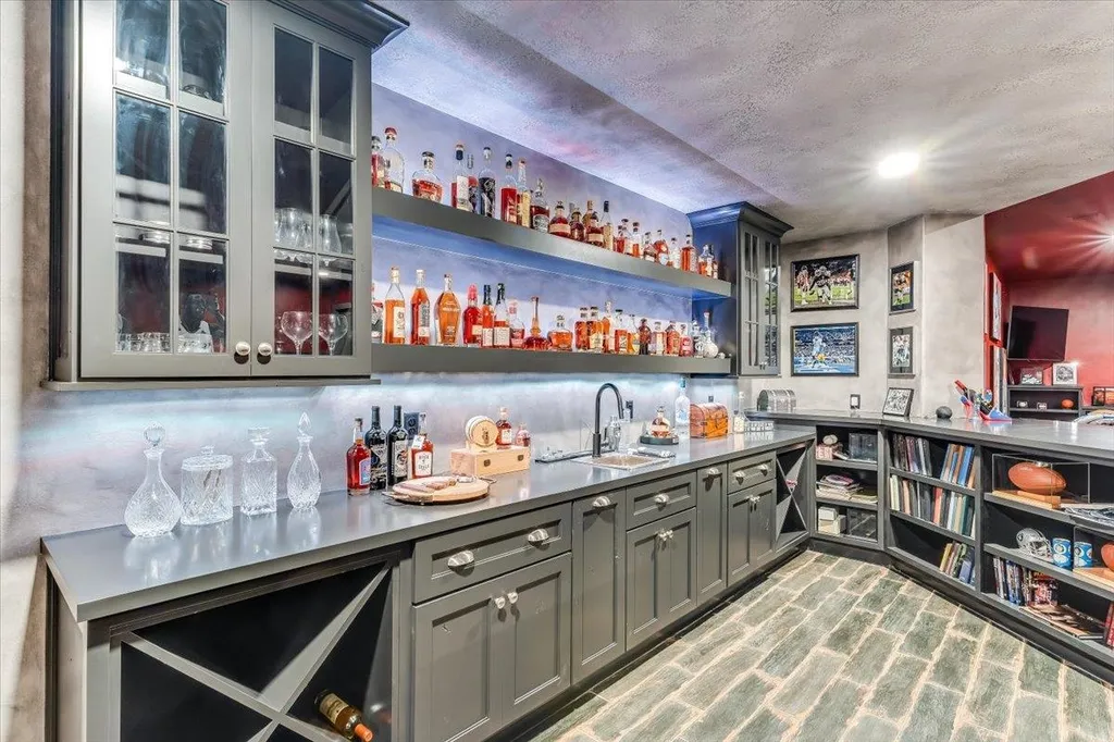 4015 N Fiddlers Cove Maize KS 67101
