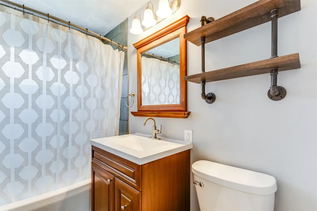1718 E 53rd Street S Wichita KS 67216