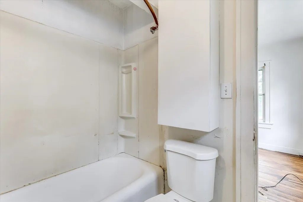 749 S Spruce Street Wichita KS 67211