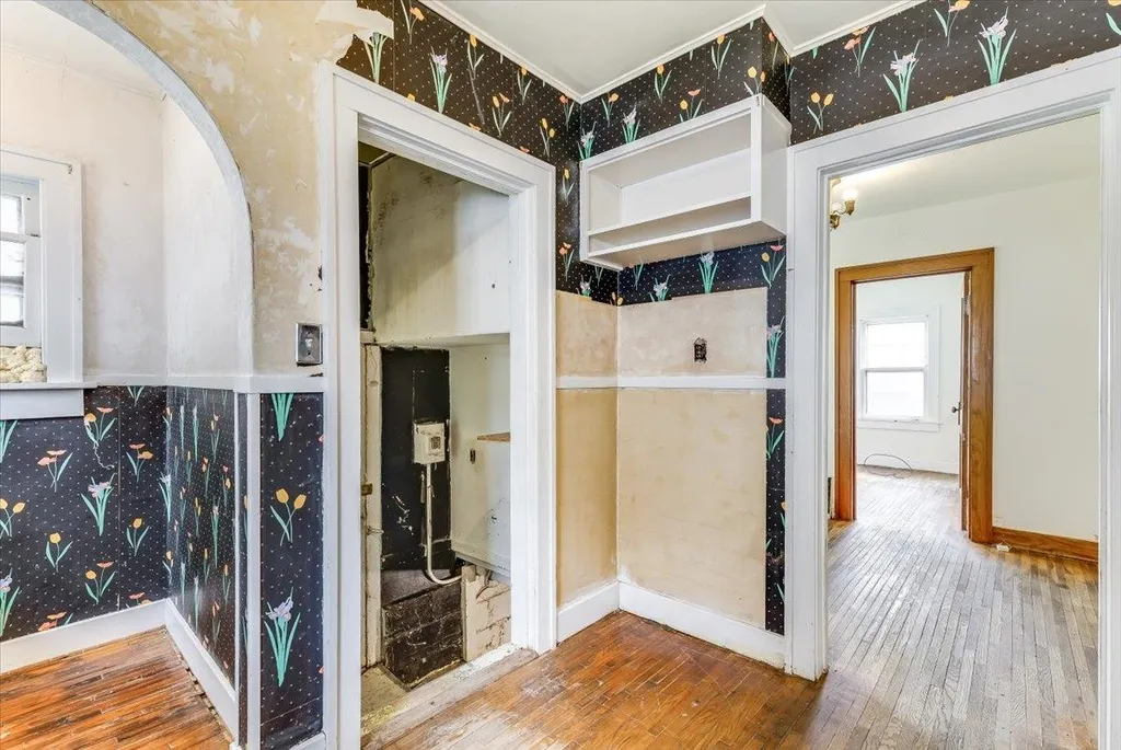 749 S Spruce Street Wichita KS 67211