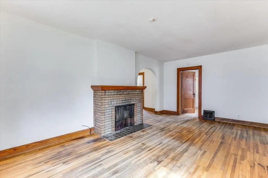 749 S Spruce Street Wichita KS 67211
