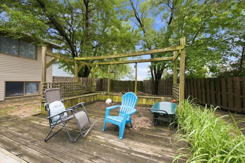 4523 S Washington Court Wichita KS 67216