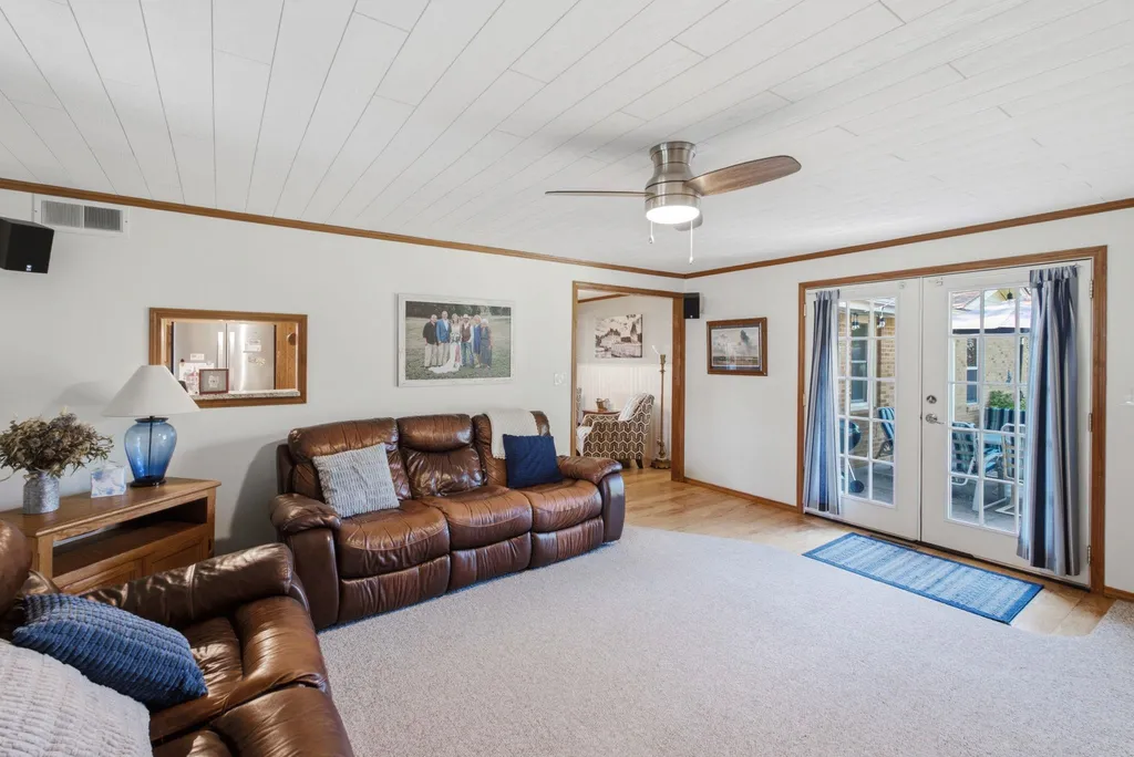 301 S Sunflower Lane Andover KS 67002