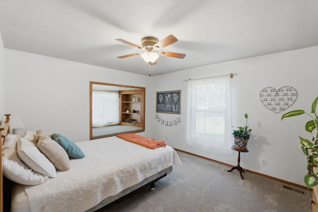 301 S Sunflower Lane Andover KS 67002