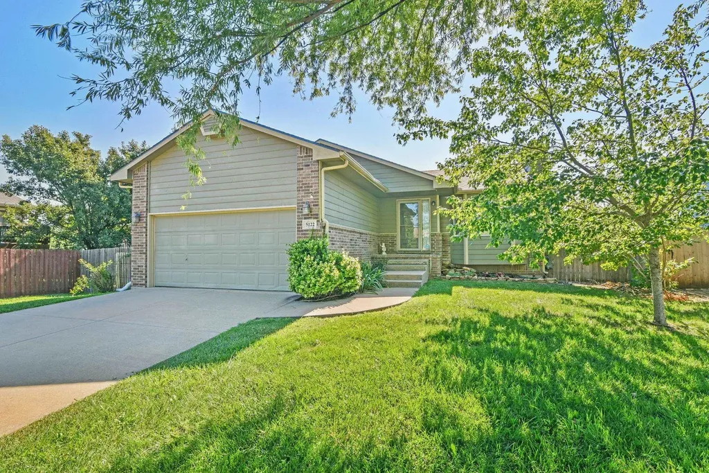 5122 N Blackhawk Wichita KS 67219