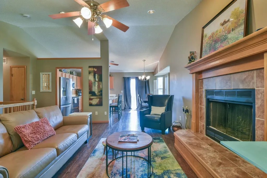 5122 N Blackhawk Wichita KS 67219