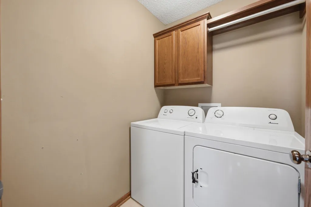 2406 N Woodridge Creek Wichita KS 67226