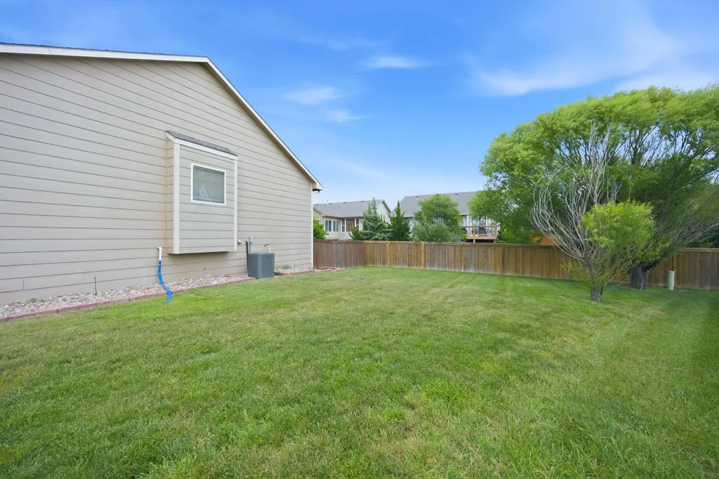 2406 N Woodridge Creek Wichita KS 67226