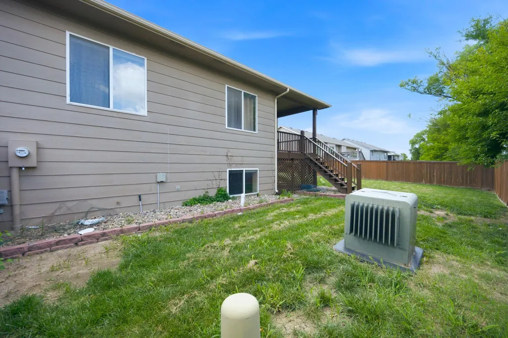 2406 N Woodridge Creek Wichita KS 67226