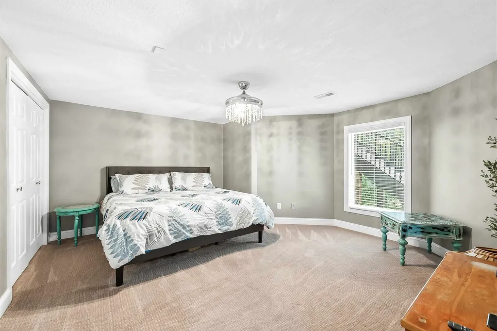436 N Bridgefield Court Wichita KS 67230