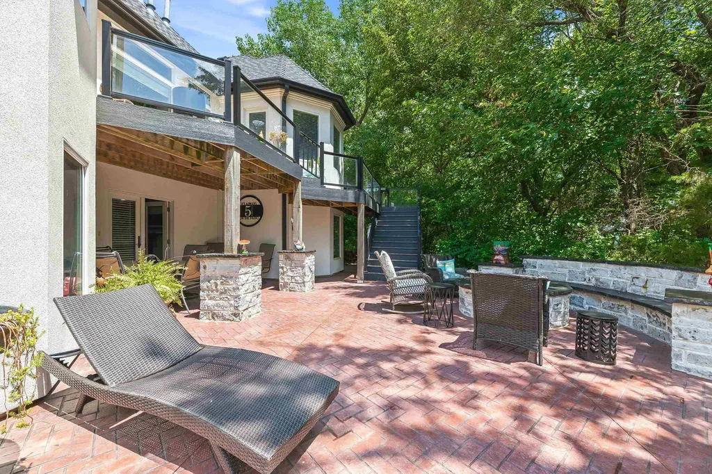 436 N Bridgefield Court Wichita KS 67230
