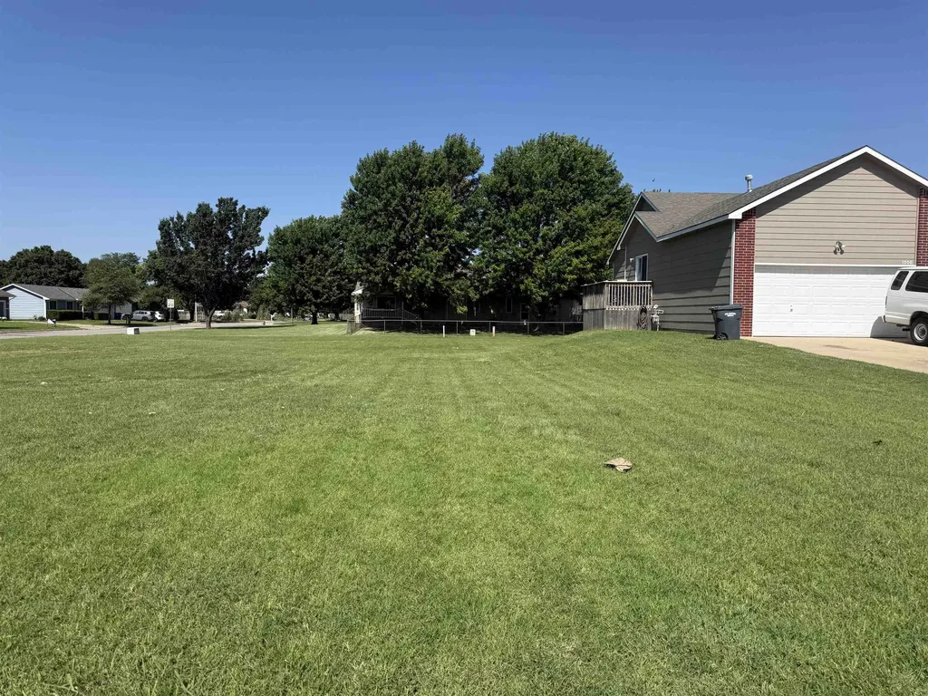 Tbd Haysville KS 67060