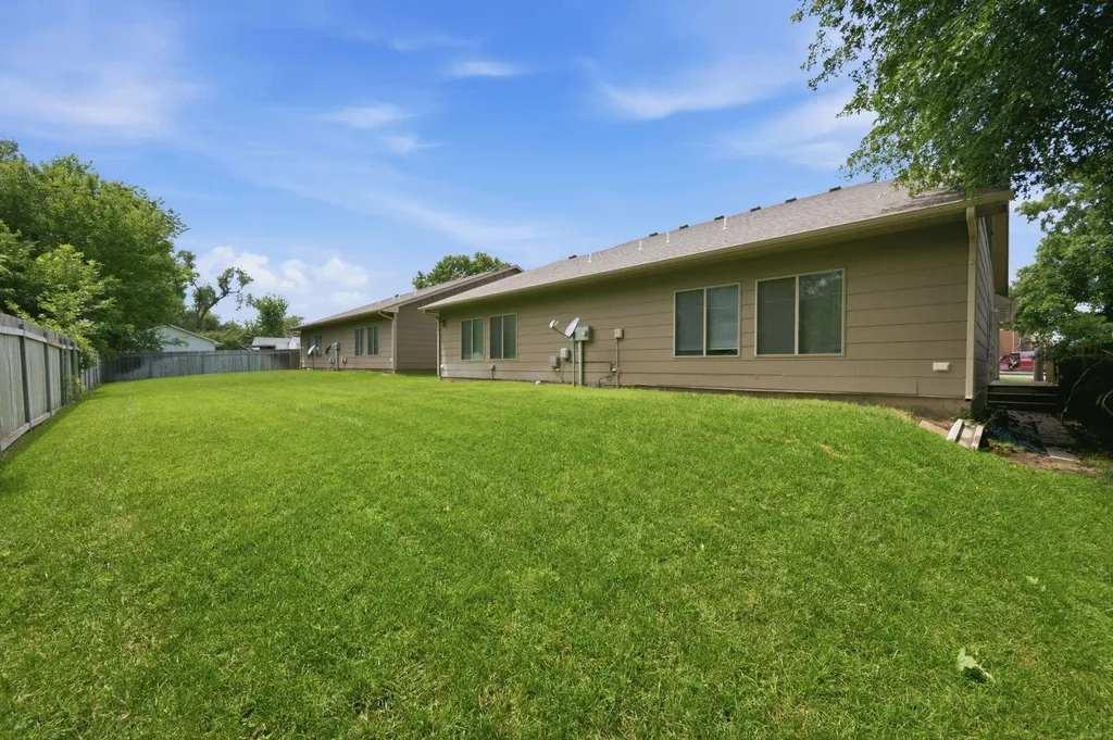 643 E Mulvane Street Mulvane KS 67110