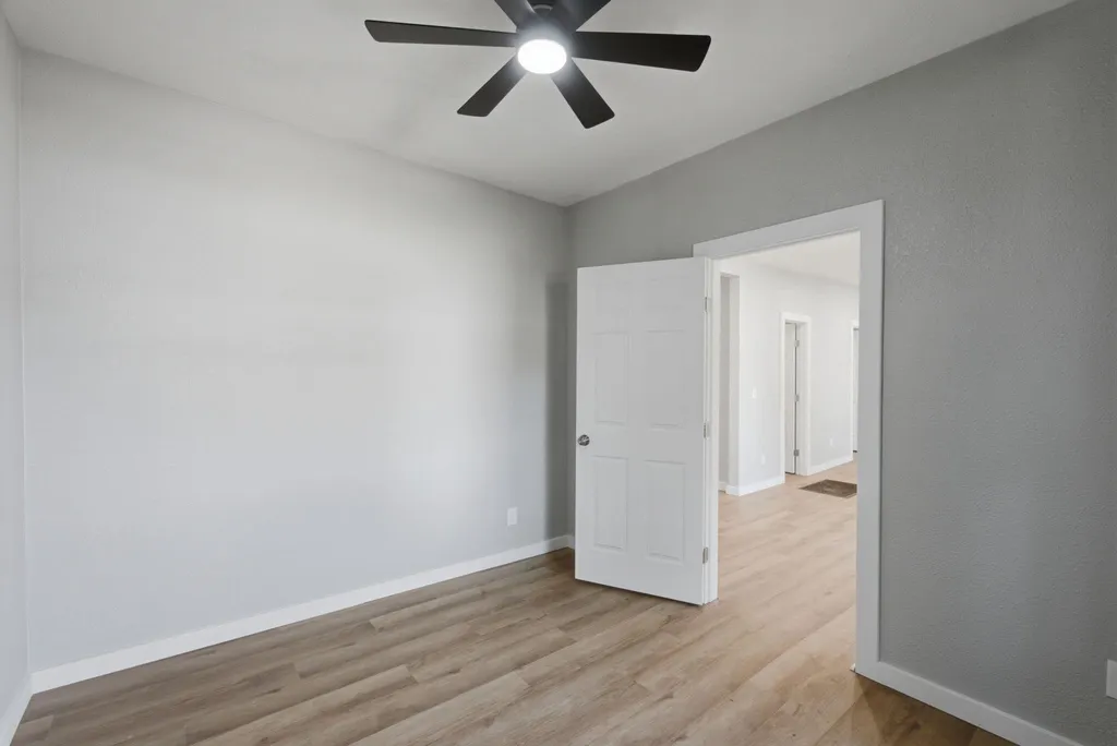 1504 S Hydraulic Avenue Wichita KS 67211