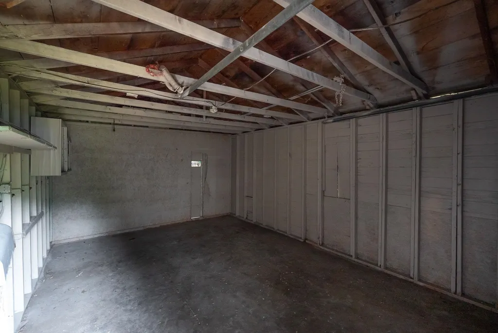 1504 S Hydraulic Avenue Wichita KS 67211