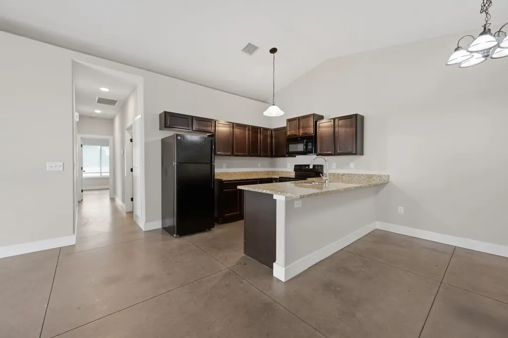 631 N Mulvane Street Mulvane KS 67110