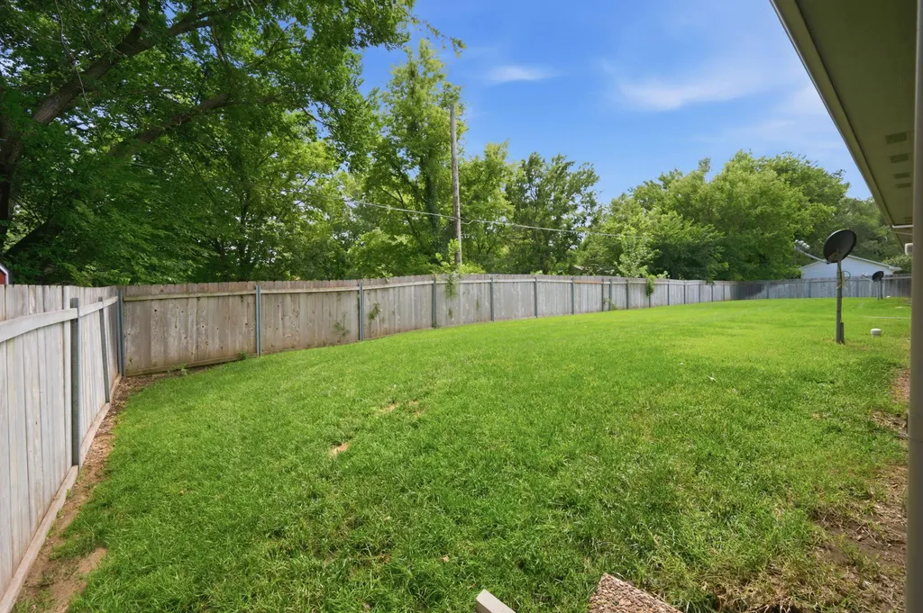 631 N Mulvane Street Mulvane KS 67110
