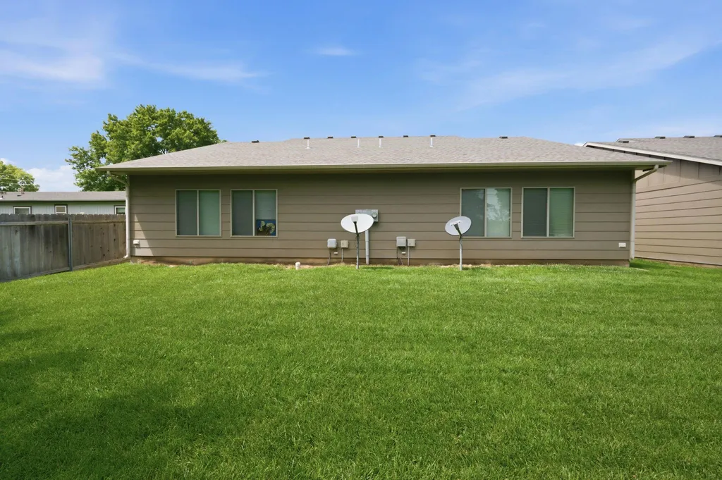 631 N Mulvane Street Mulvane KS 67110