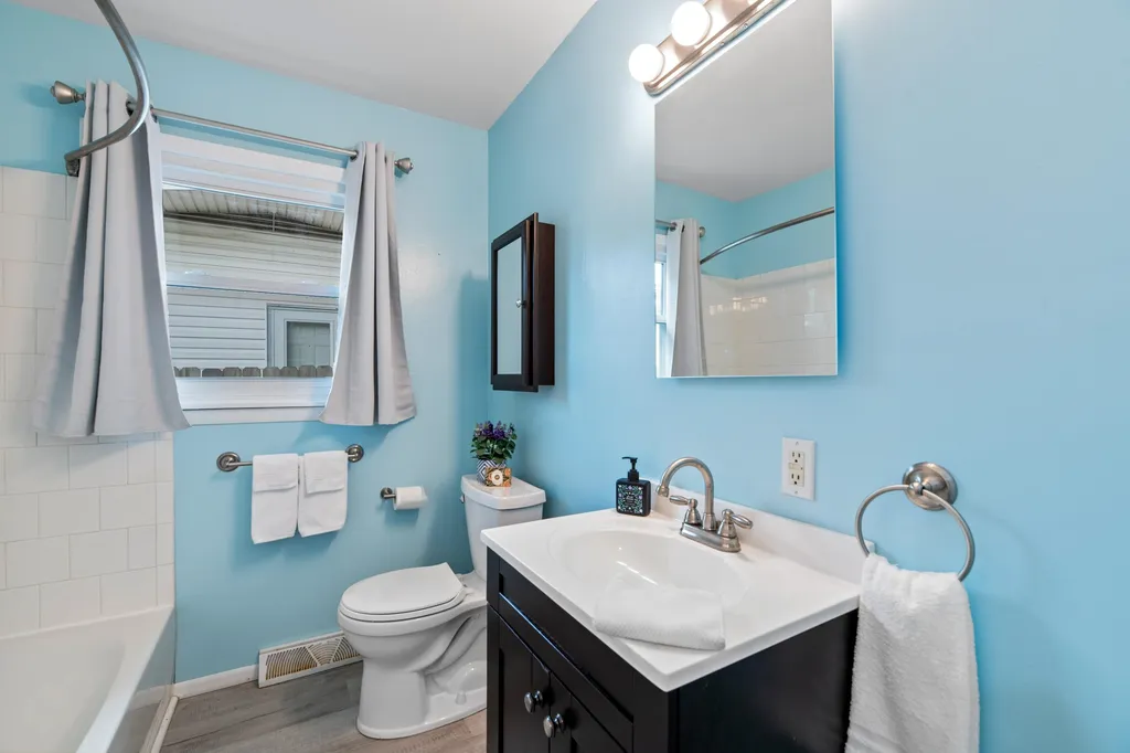 8138 E Levitt Drive Wichita KS 67207