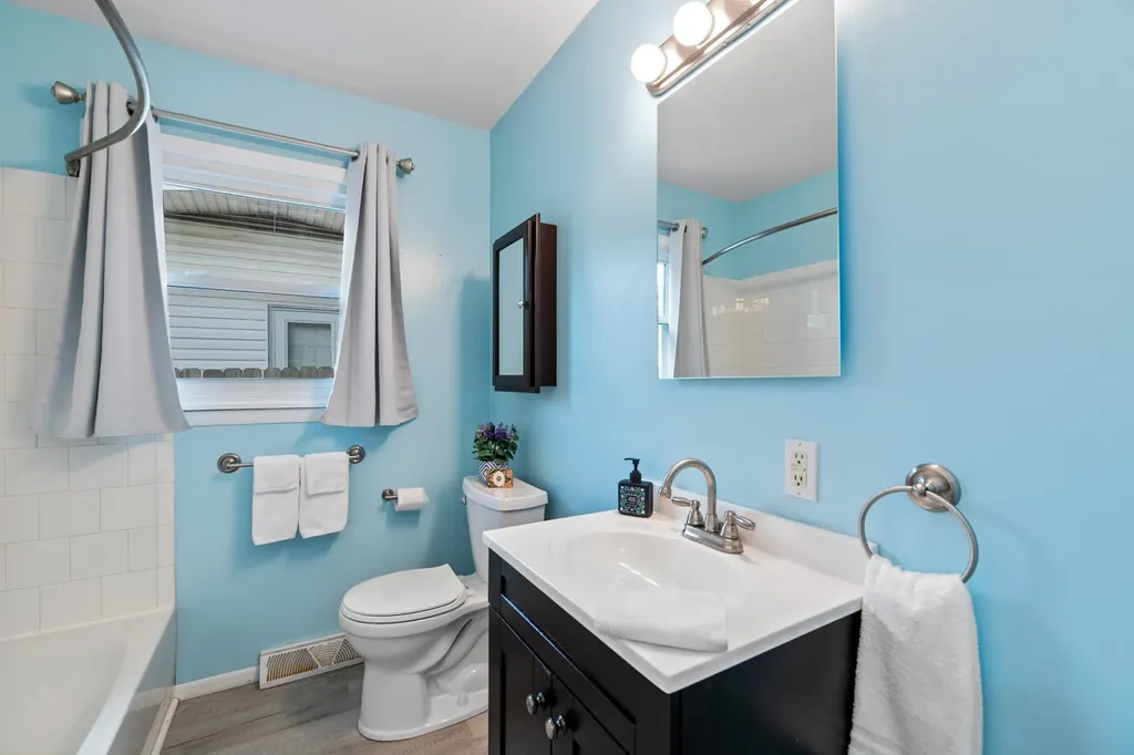 8138 E Levitt Drive Wichita KS 67207