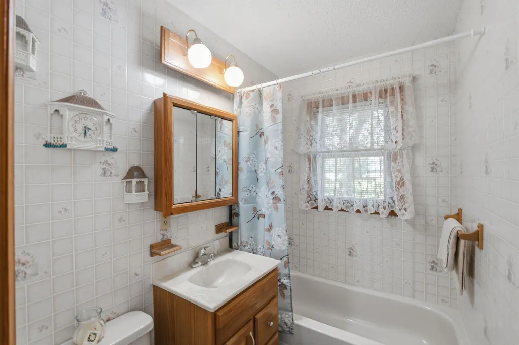 5855 N Tyler Road Maize KS 67101
