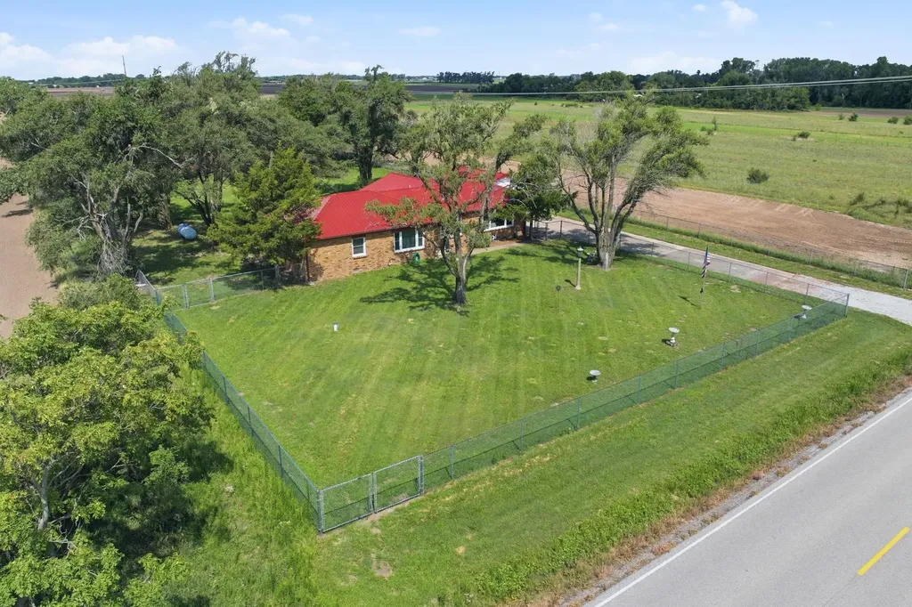 5855 N Tyler Road Maize KS 67101