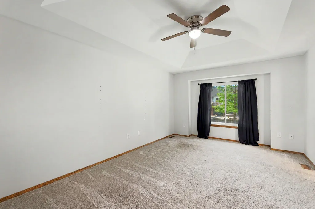 1707 E Oxford Circle Derby KS 67037
