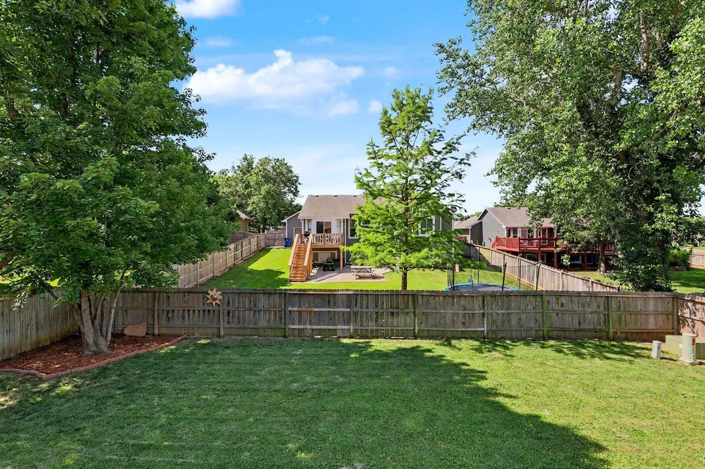 1707 E Oxford Circle Derby KS 67037