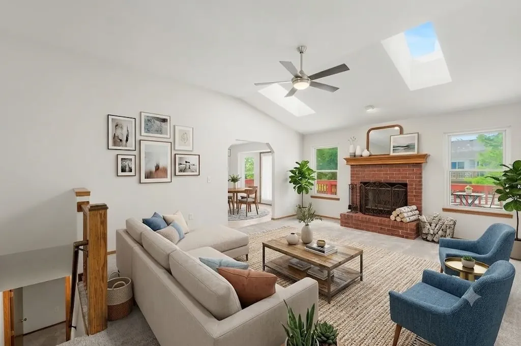 1707 E Oxford Circle Derby KS 67037