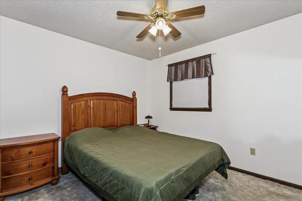 1709 W 5th Avenue El Dorado KS 67042