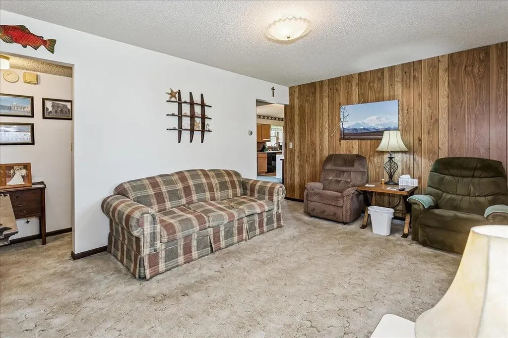 1709 W 5th Avenue El Dorado KS 67042