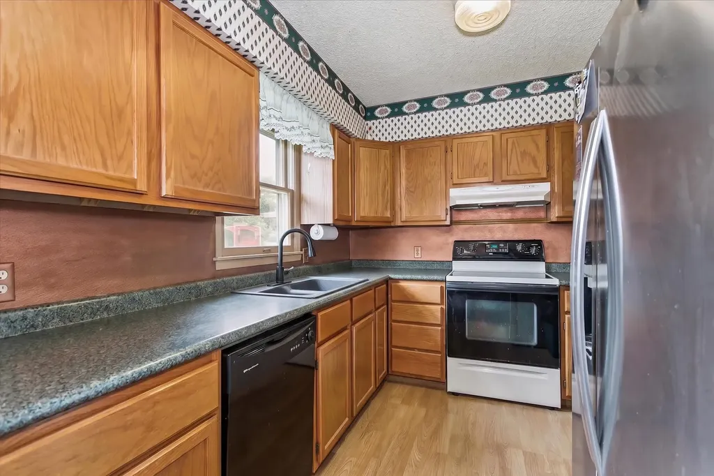 1709 W 5th Avenue El Dorado KS 67042