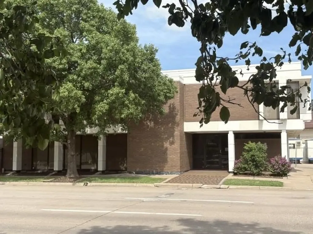 924 N Main Street Wichita KS 67203