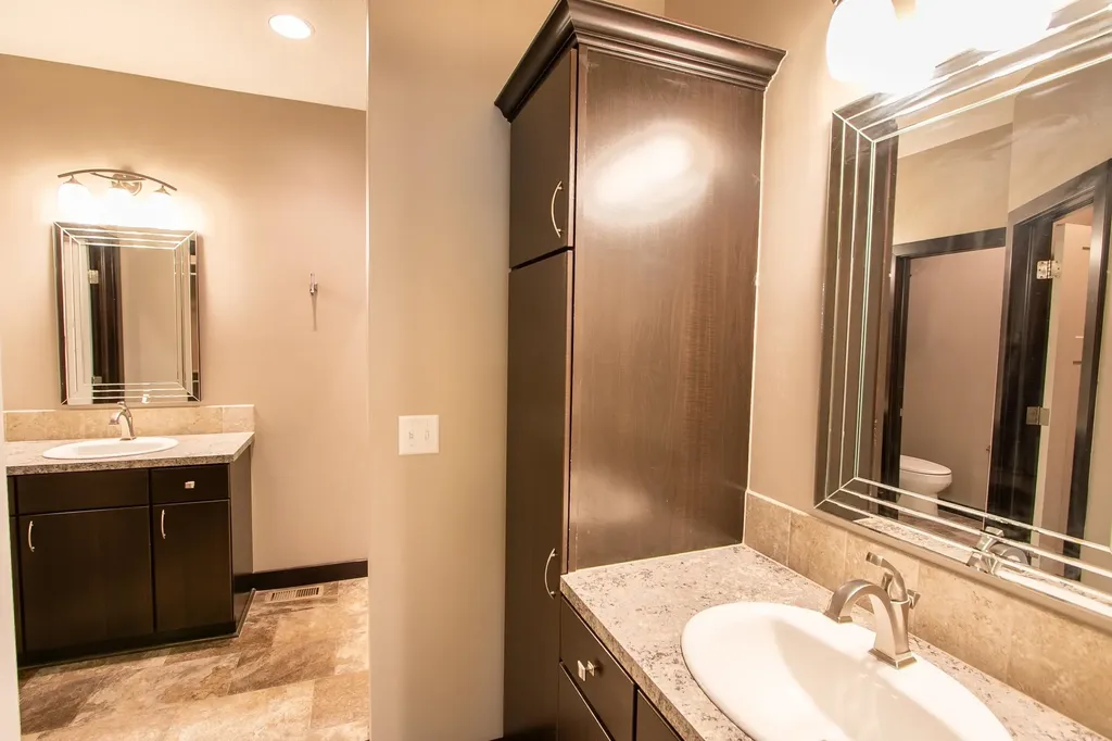 604 Goldspike Court Newton KS 67114