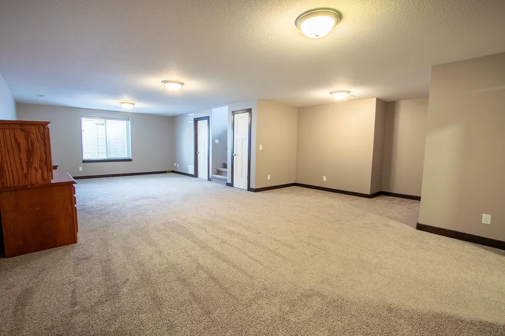 604 Goldspike Court Newton KS 67114