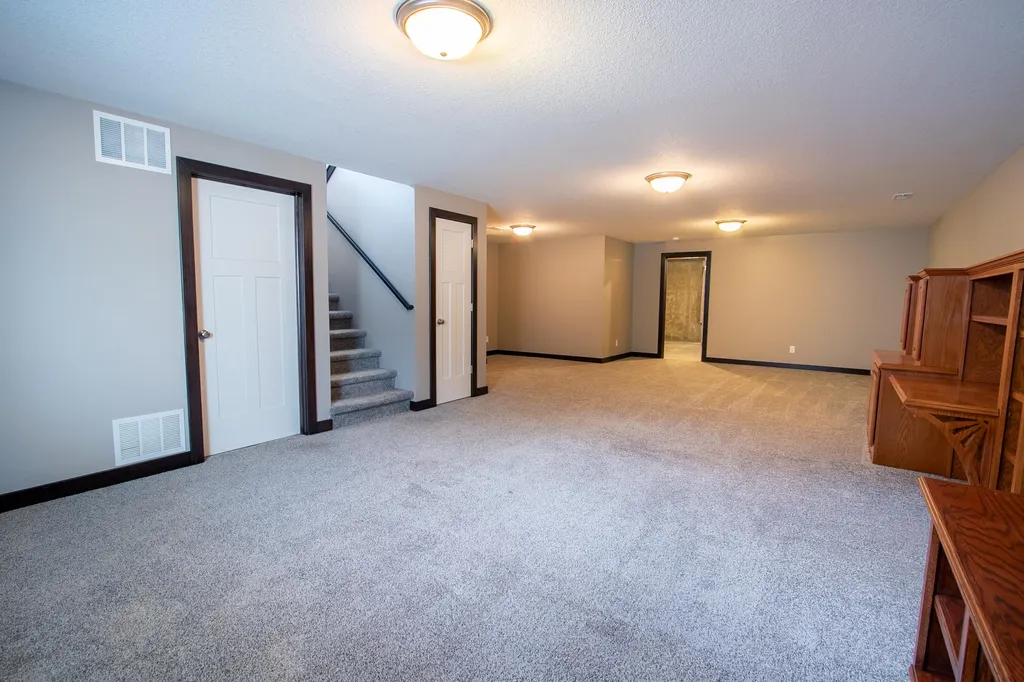 604 Goldspike Court Newton KS 67114