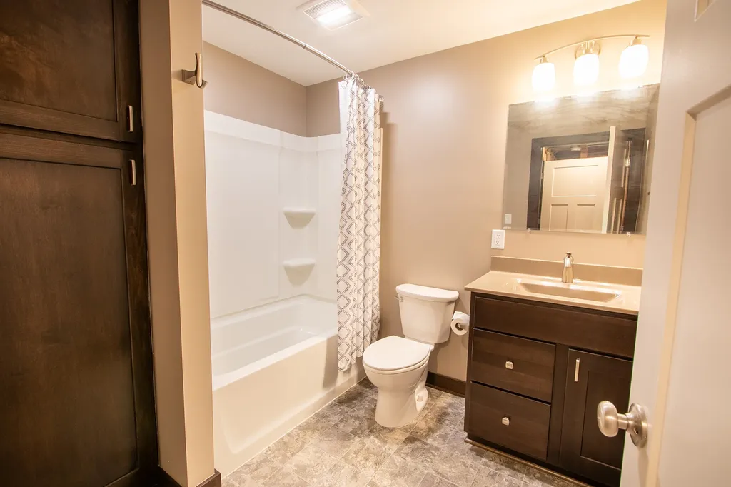 604 Goldspike Court Newton KS 67114