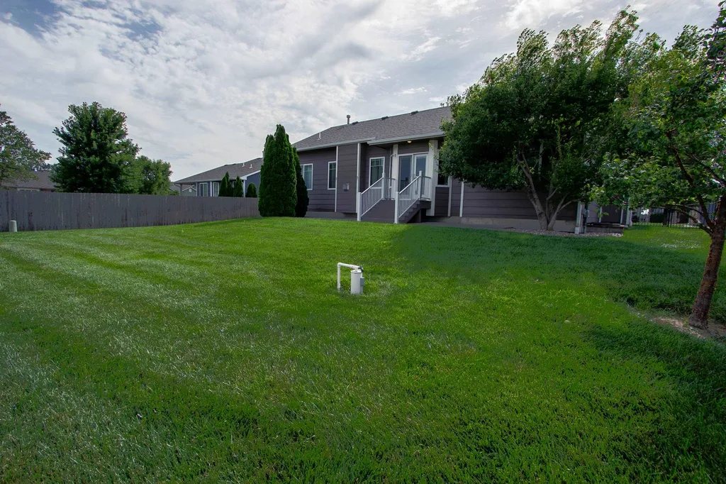 604 Goldspike Court Newton KS 67114