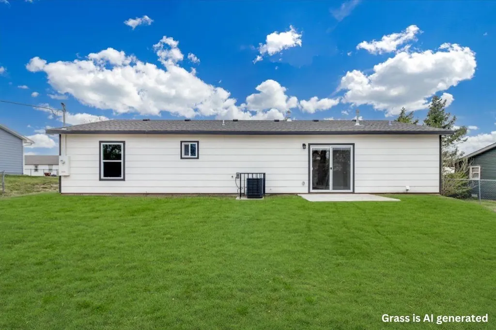 2644 N Holyoke Street Wichita KS 67220-2423