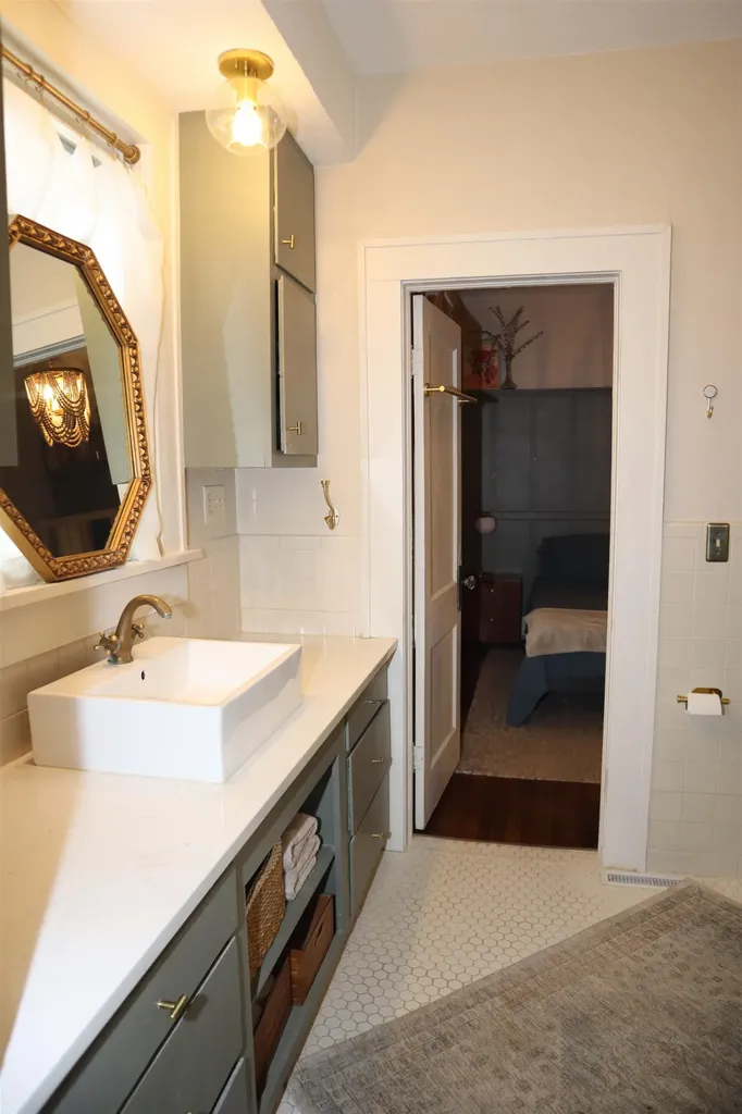 345 S Erie Wichita KS 67211