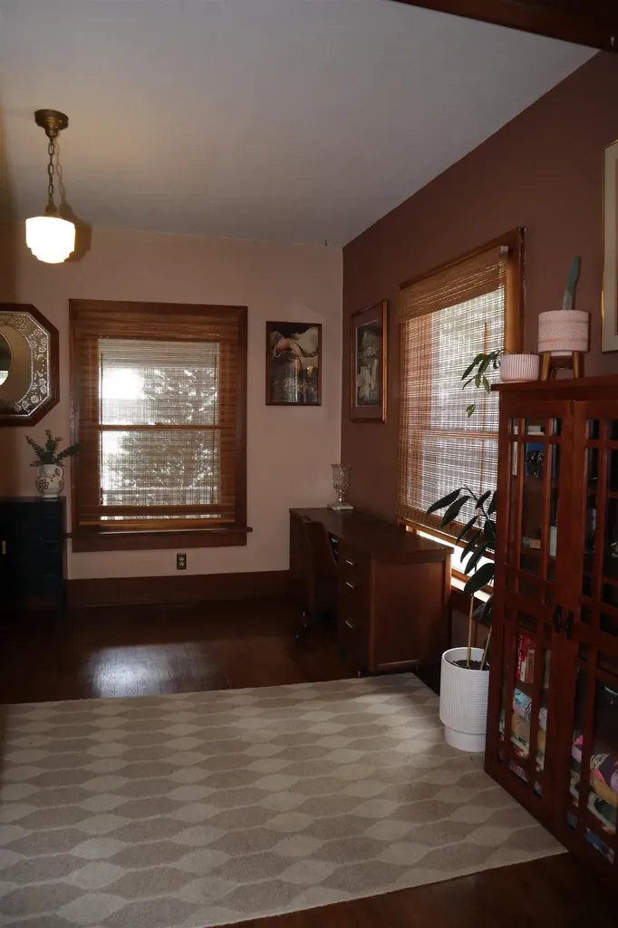 345 S Erie Wichita KS 67211
